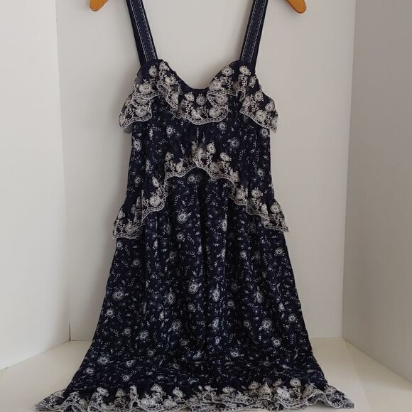 Max Studio London Women's Boho Dress Blue and White Floral Size XS - Picture 3 of 11
